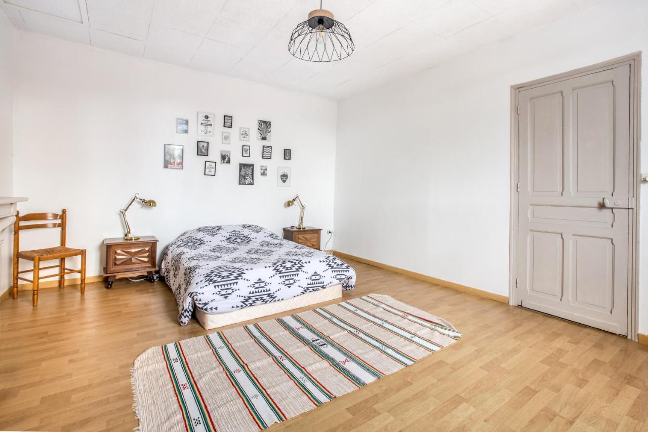 Вилла Chez Charlotte Angres Экстерьер фото